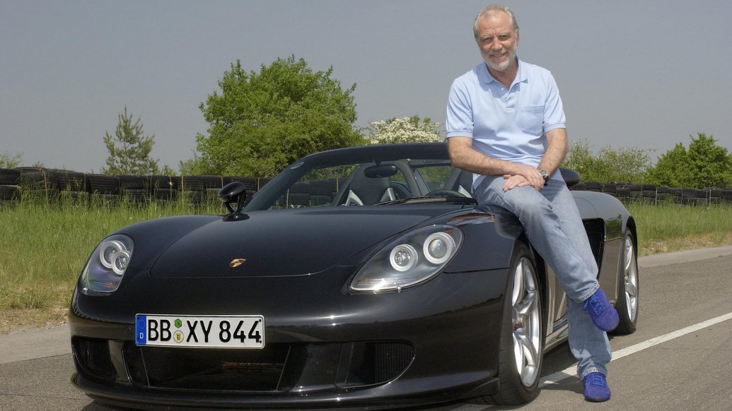 May 2003: Roland Kussmaul next to a Carrera GT (model year 2004).