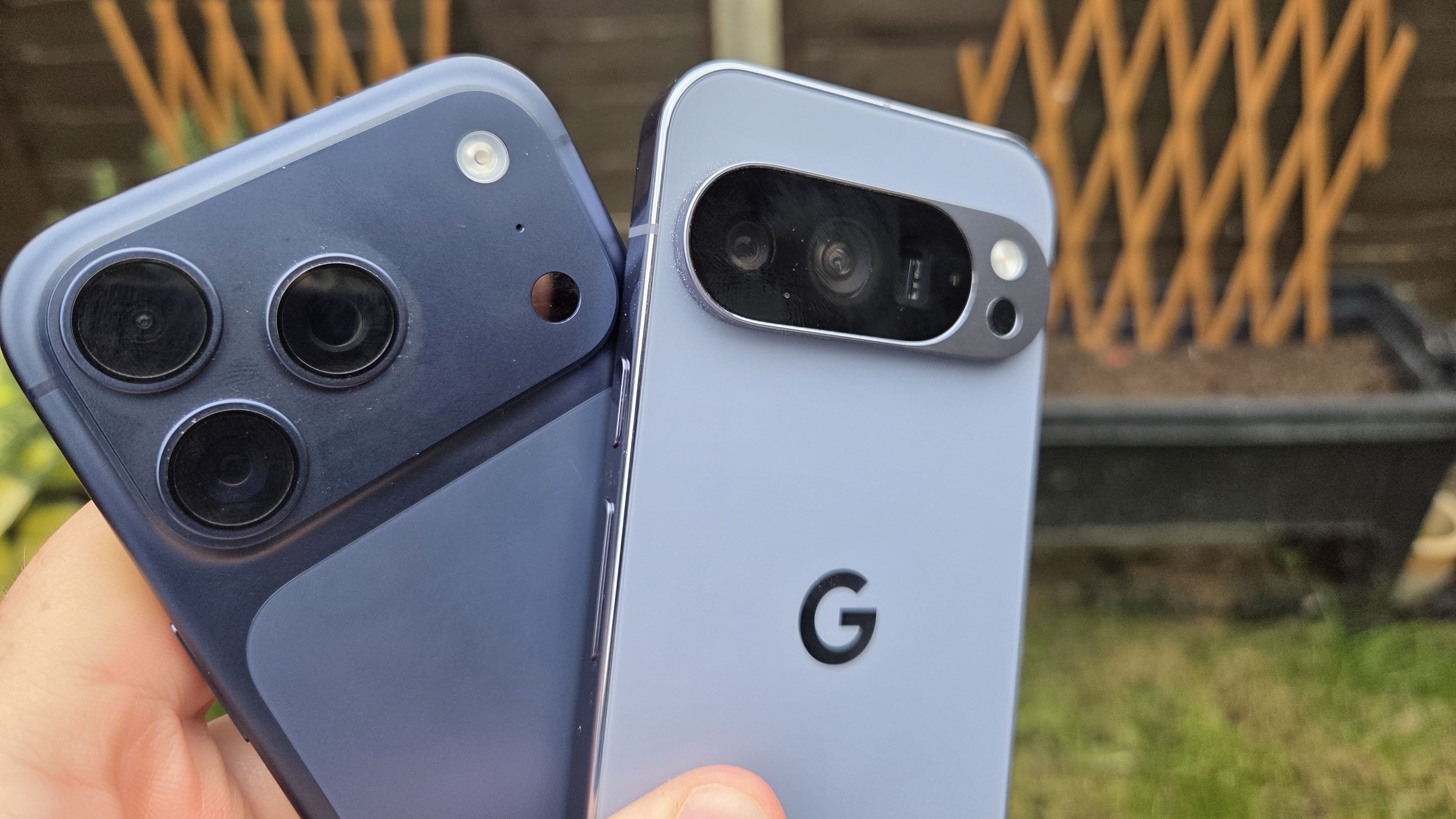 iPhone 17 pro vs Google Pixel 10 pro side by side shots