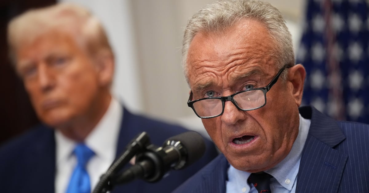 Ex-MAHA Moms Say They ‘Feel Guilty’ They Ever Backed RFK Jr.