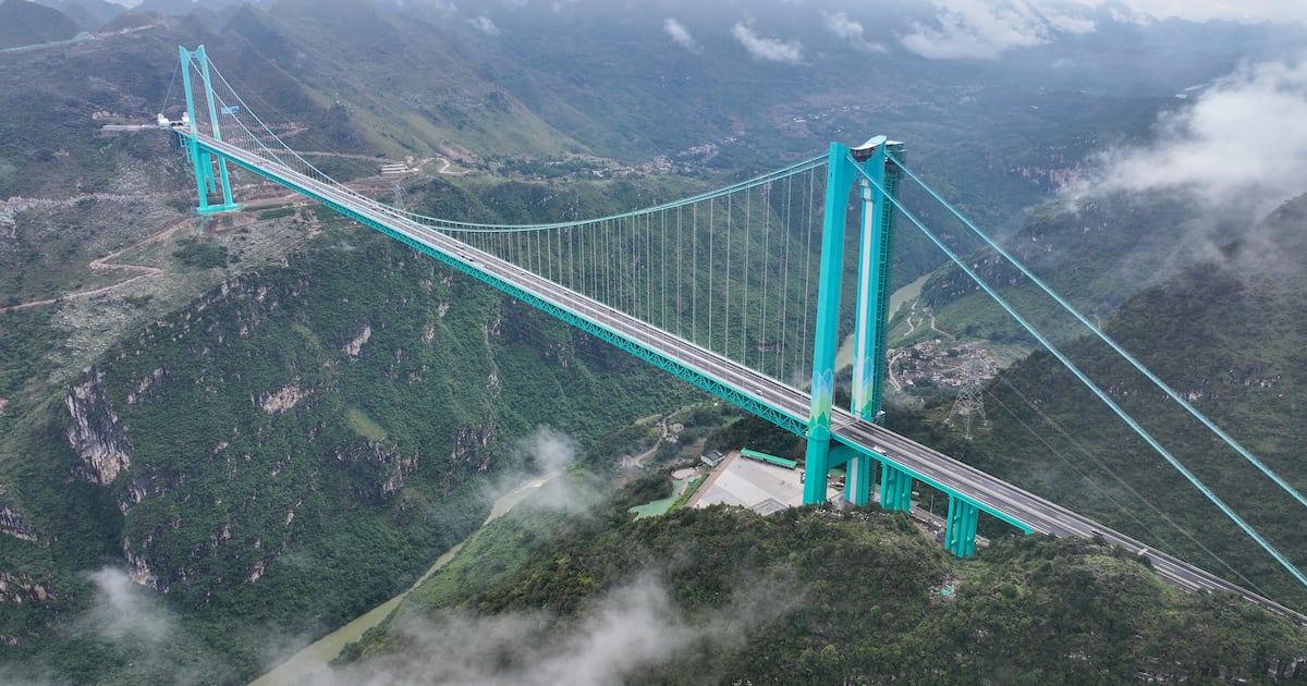 Spectacular Design ‘Miracle’ Bridge Opens With Bungee Jumps
