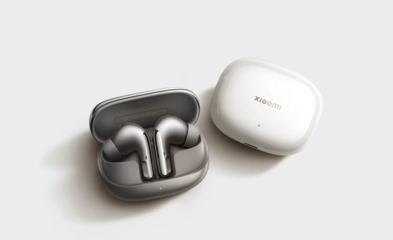 This Wireless Tech Could Fix the Most Annoying Thing About Using Wireless Earbuds at Home