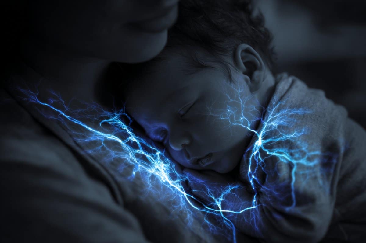 Skin-to-Skin Contact Boosts Brain Development