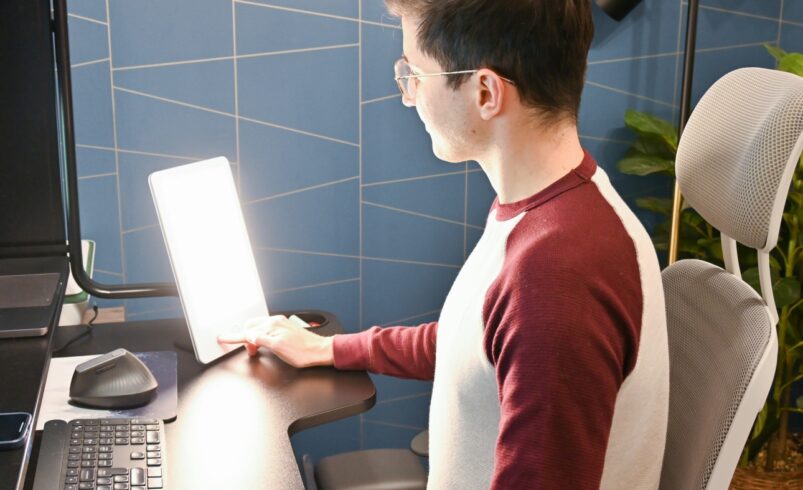 Light therapy can help fend off seasonal depression. : NPR